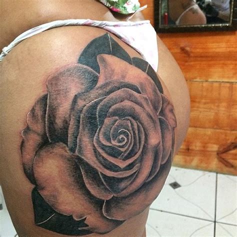 tatuagens femininas na nadega|Top 10 tatuagem nadega feminina ideas and inspiration